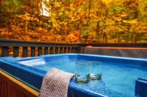 Winter Deals! Private! Hot Tub! Parkway 2min! PetsOK! BBQ!